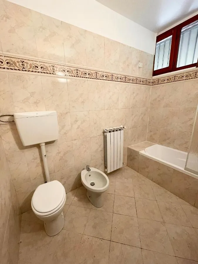 Casa Paradiso: Un'Oasi Di Relax Cinisello Balsamo 0*,