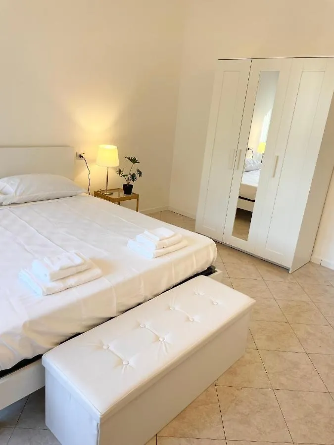 Casa Paradiso: Un'Oasi Di Relax Cinisello Balsamo 0*,